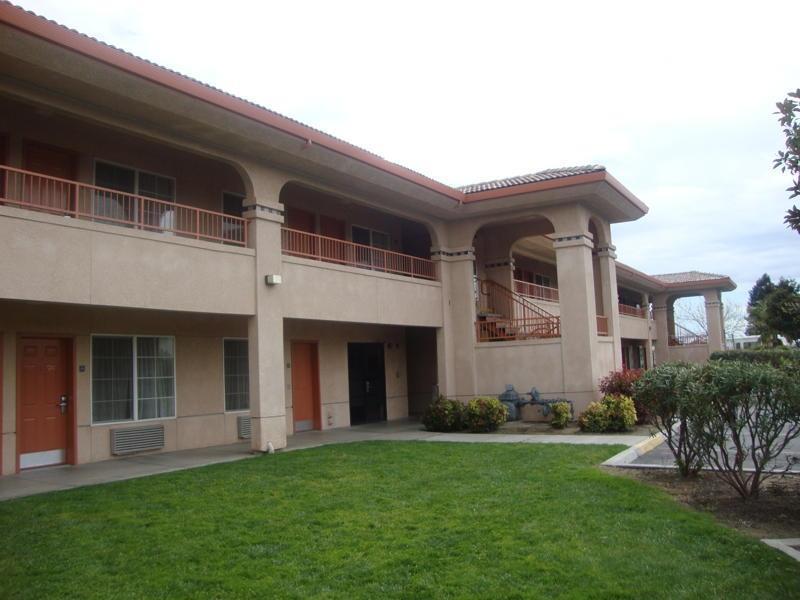 Hotel Baymont By Wyndham Manteca Extérieur photo