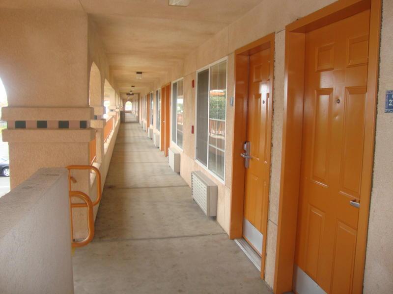 Hotel Baymont By Wyndham Manteca Intérieur photo